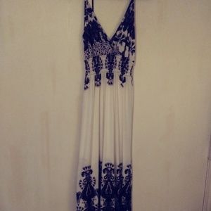Juniors XL Maxi dress